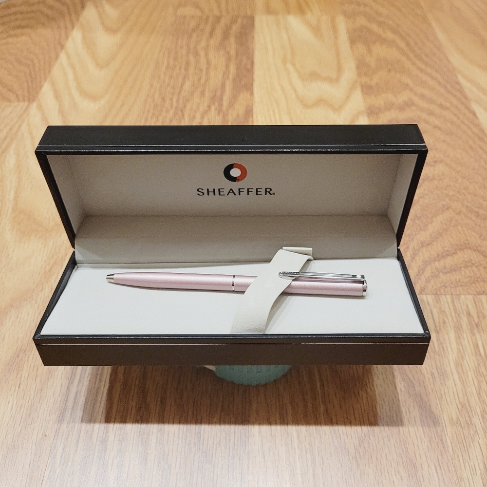 Sheaffer Agio Pink Frost Rollerball Pen
